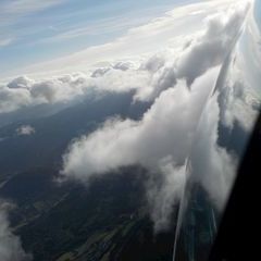 Flugwegposition um 13:24:44: Aufgenommen in der Nähe von Gemeinde Waldegg an der Piesting, Österreich in 2501 Meter